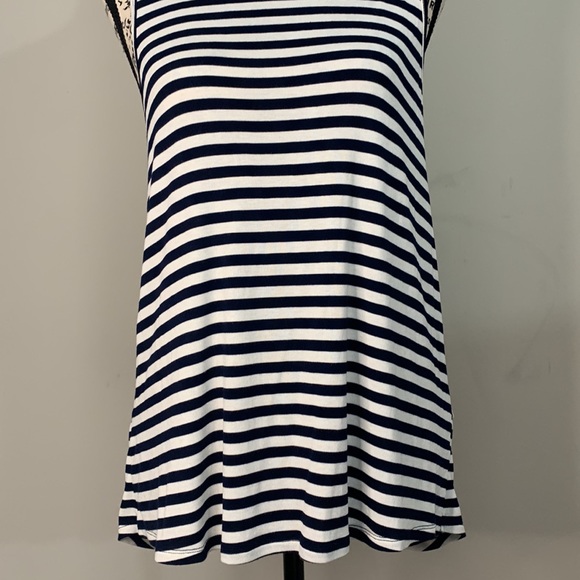 Share Macy Tank Lovers and Friends Color: Navy Stripe
Size: S - Picture 3 of 11